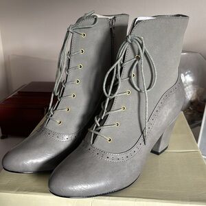 BAIT Victorian Zip Haku Boot